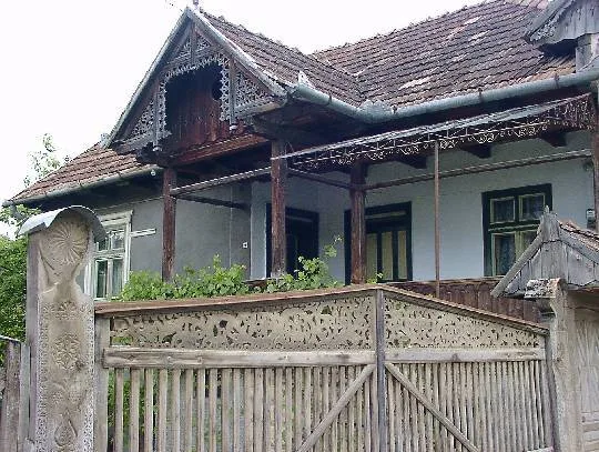 01. Kőrösfő