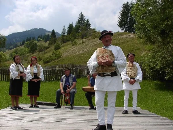 14. Gyímesi csángók